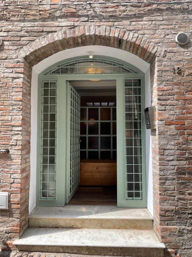 Estense 12 Appartamento In Centro Citta Φεράρα Εξωτερικό φωτογραφία